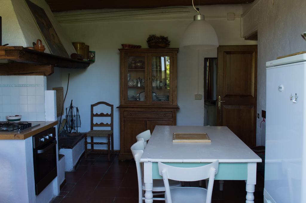 Agriturismo Montecorboli Barberino di Val dʼElsa Exterior foto
